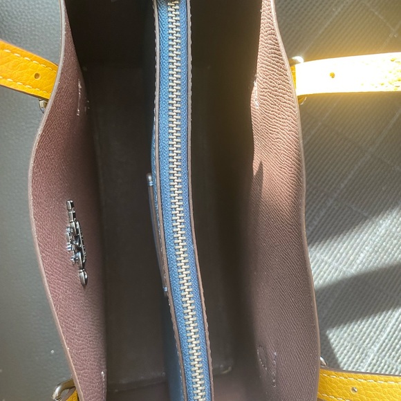 Coach Mollie Tote 25 in Yellow - Picture 7 of 9